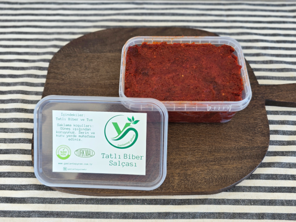 Gaziantep Yörem Gün Kurusu Tatlı Biber Salçası